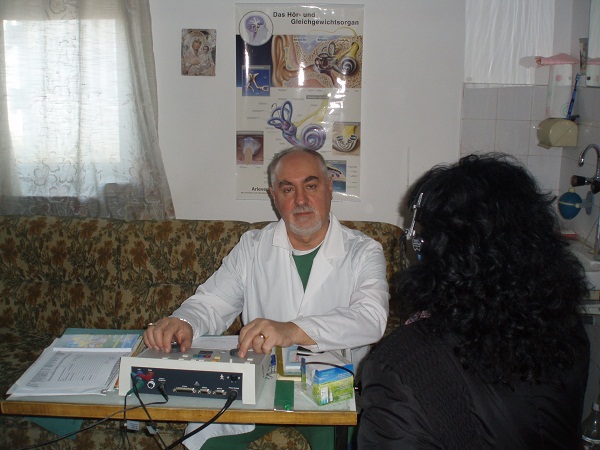 Д-р Атанасов
